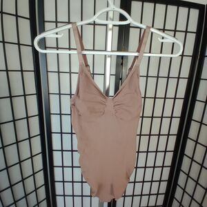 SEAMLESS SCUPLT Bodysuit Thong Size S/M